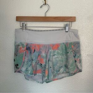 Lululemon athletica Run Times Shorts 4” Size 6 Blushed Illusion Multi / White